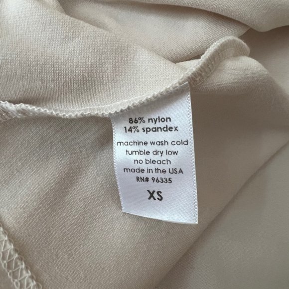 Susana Monaco Long Sleeved Swing Turtle Neck Top - New with Tags - Picture 6 of 6